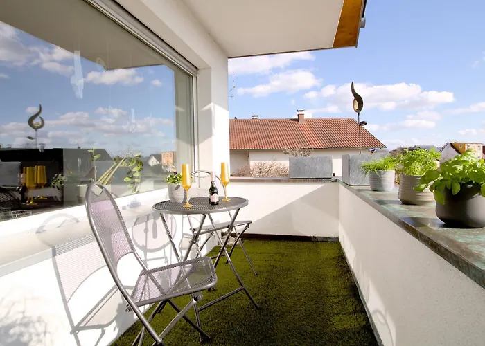 Bella Im Hegau - Mit Kostenfreien Parkplaetzen Und Wlan Lejlighed *